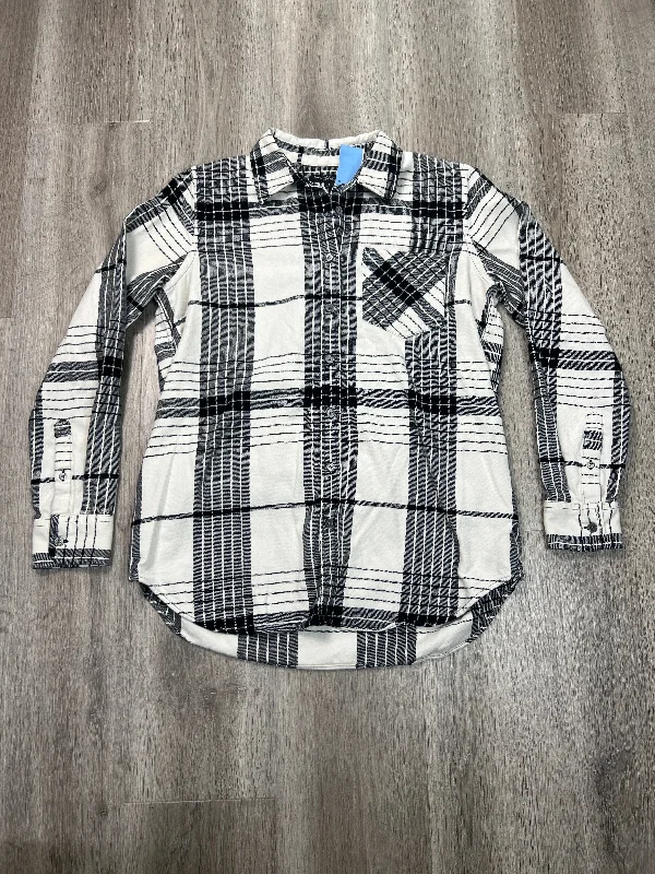 Top Long Sleeve By Banana Republic In Plaid Pattern, Size: S