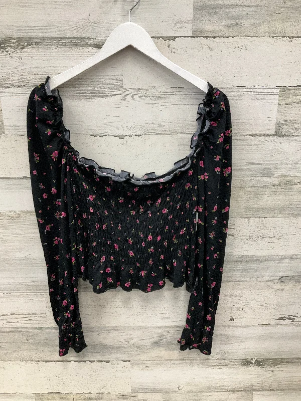 Top Long Sleeve By Heart & Hips In Black & Pink, Size: L