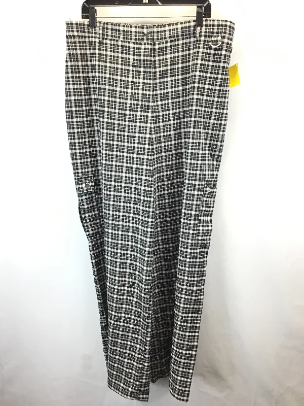 Pants Ankle By Forever 21 In Plaid, Size: 2x